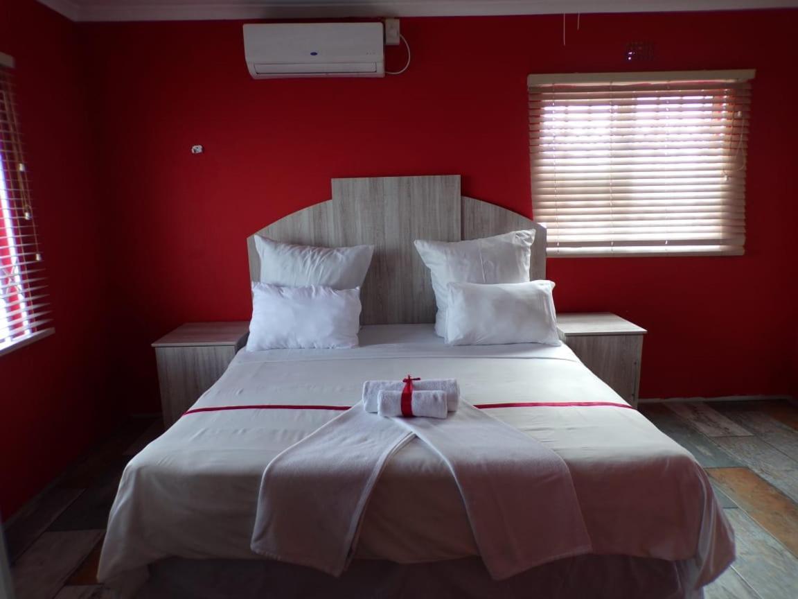 Khaya B&B Litha Park 케이프타운 외부 사진